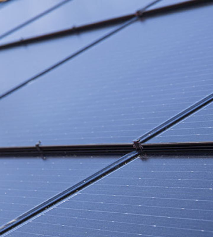 panneaux solaires sur un toit