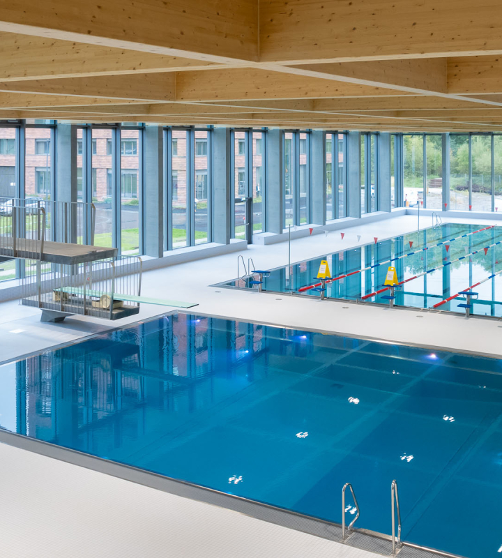 Piscine du Marly Innovation Center, dont l’eau est traitée par Groupe E pour garantir qualité et sécurité