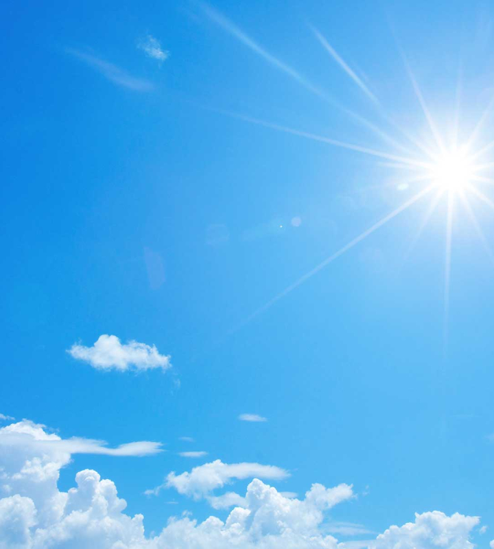 Ciel bleu et soleil