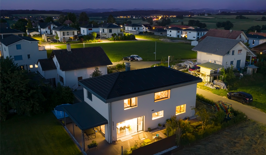 Une villa illuminée grâce aux électriciens de Groupe E