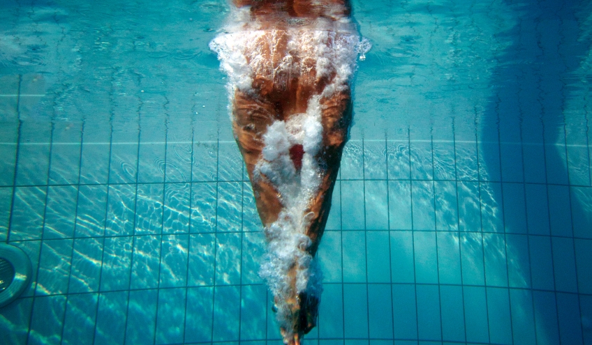 Sicherstellung der Wasserqualität in Schwimmbädern mit Groupe E