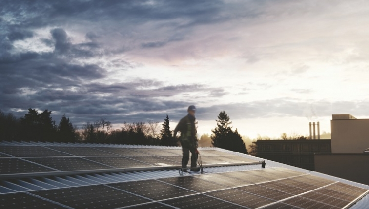 Groupe E installe 6 installations solaires photovoltaïques au quartier de Green Village