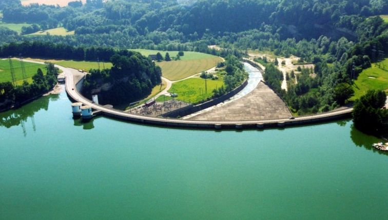 Abaissement du lac de Schiffenen cet automne