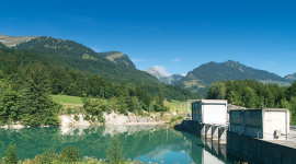 Barrage et centrale de Lessoc avec lac
