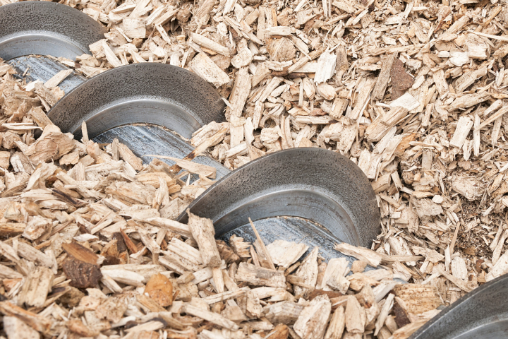 Pellets de bois utilisés pour une chaudière installée par Groupe E