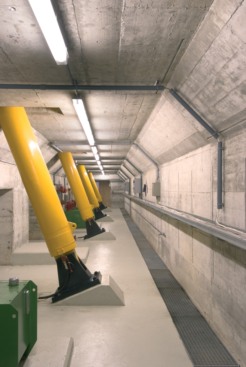 Intérieur de la centrale de Lessoc