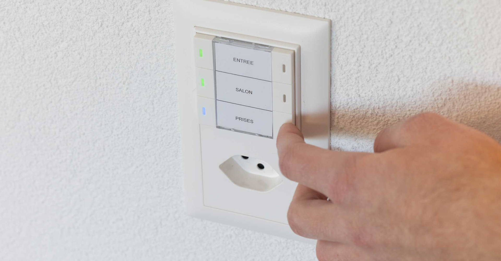 Poussoir de domotique installé par Groupe E