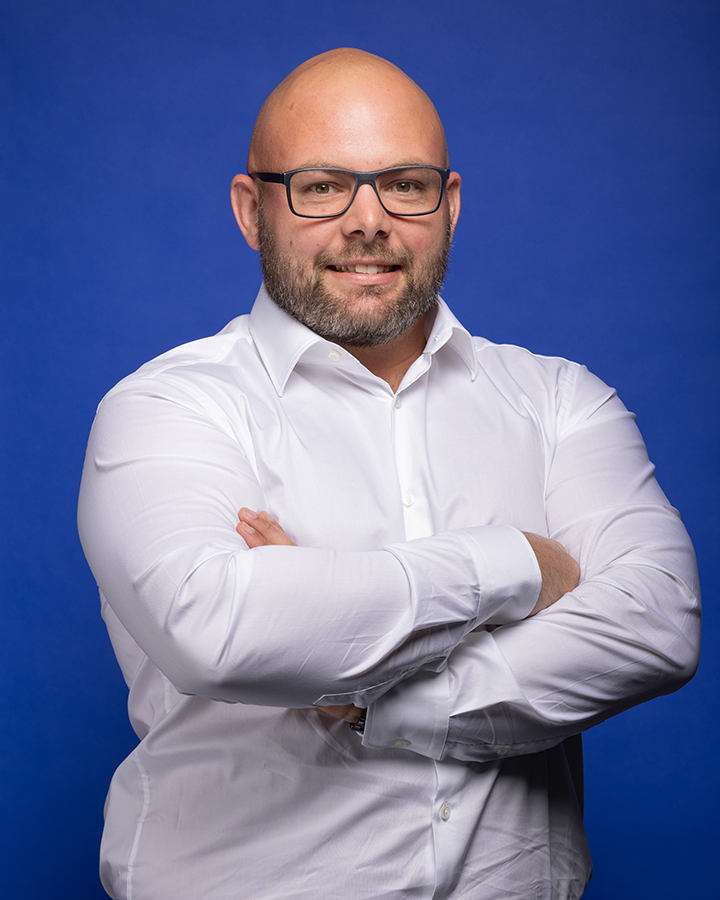 Portrait d'Alexandre Vonlanthen, responsable de la succursale de Fribourg