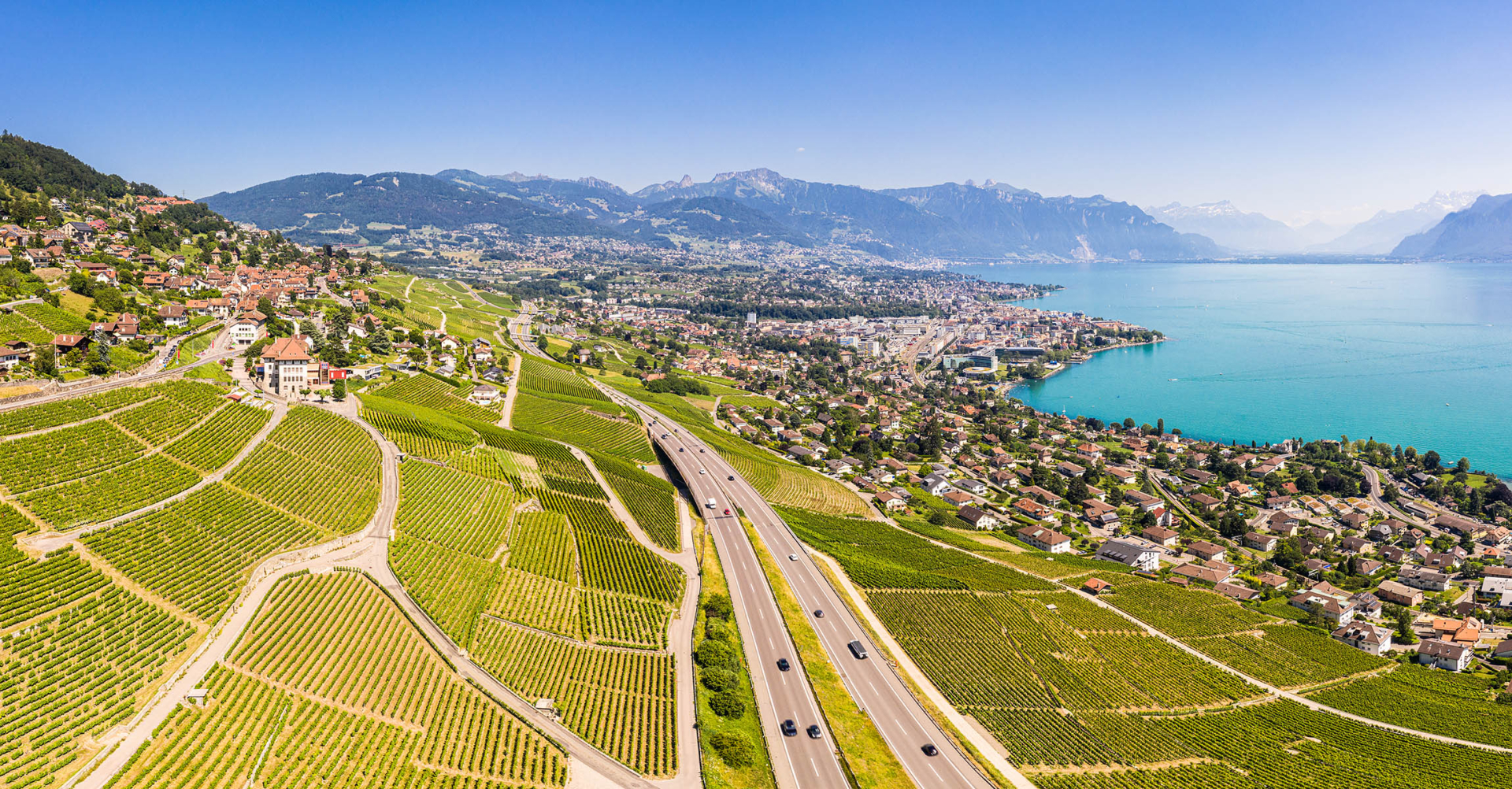 Vue du Lavaux, direction le Valais